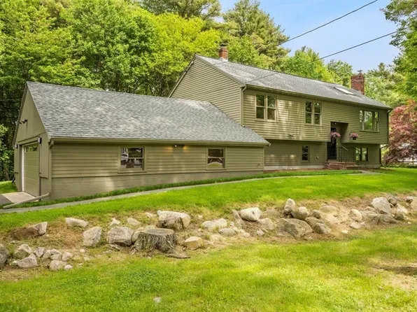 87 Black Brook Rd, South Easton, MA 02375