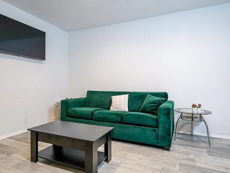 240 3rd Ave #7 — Photo 8