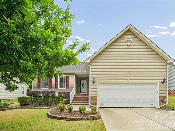 2nd image of 1120 Warpers Ln