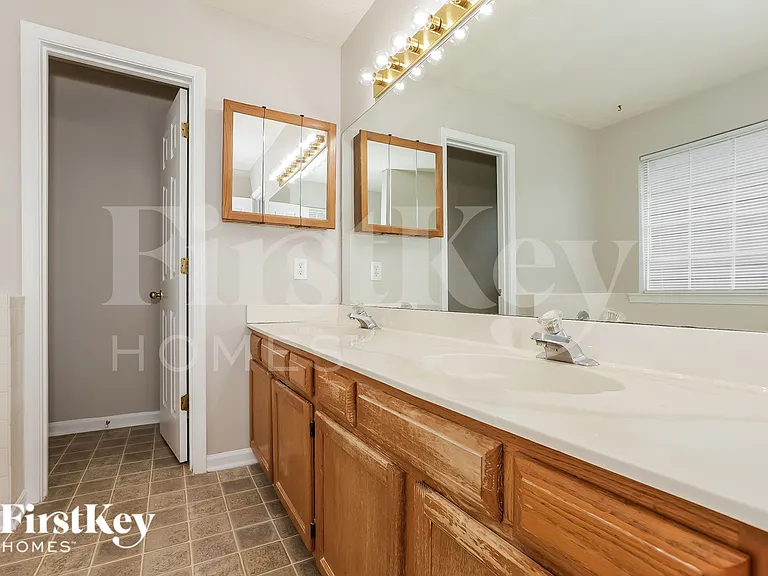 650 Durham Ridge Dr — Photo 11