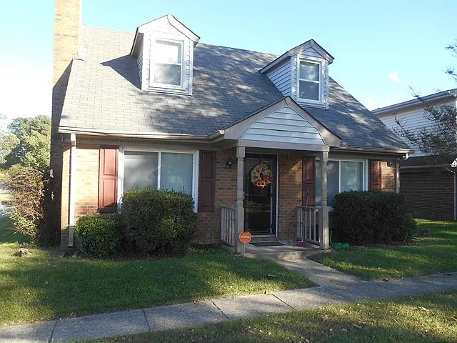 80 Westview Dr