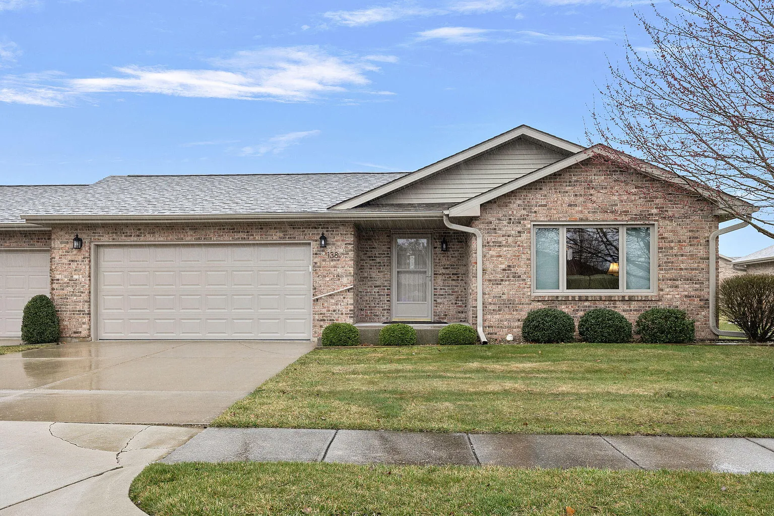 138 Regency Pkwy photo 1