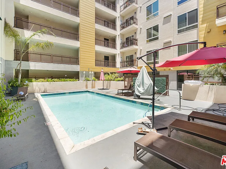 2939 W Leeward Ave #407 — Photo 30