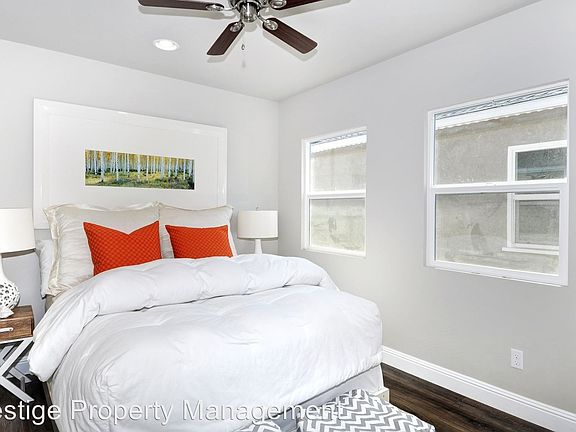 3rd image of 1605 Electric Ave #4