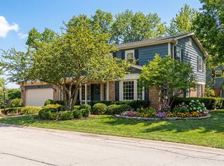 1440 Elizabeth Ln, Glenview, IL 60025