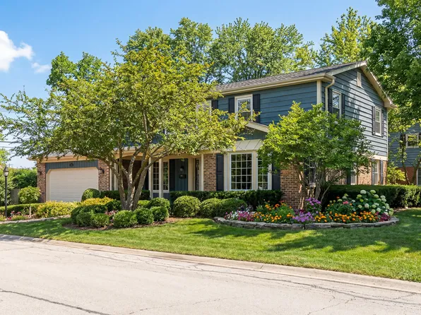 1440 Elizabeth Ln, Glenview, IL 60025