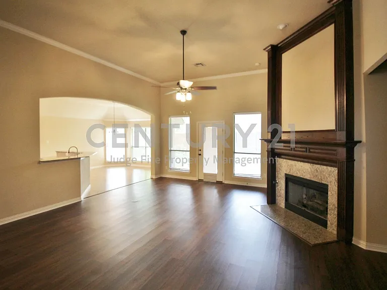 2610 Tall Meadows Dr — Photo 13