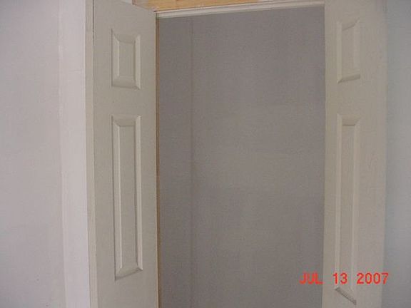 4th image of 2669 Olympia Ave