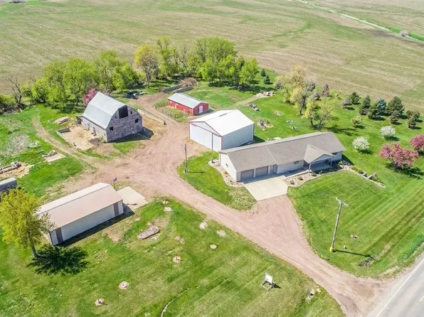 3451 Jackson Ave, Boyden, IA 51234