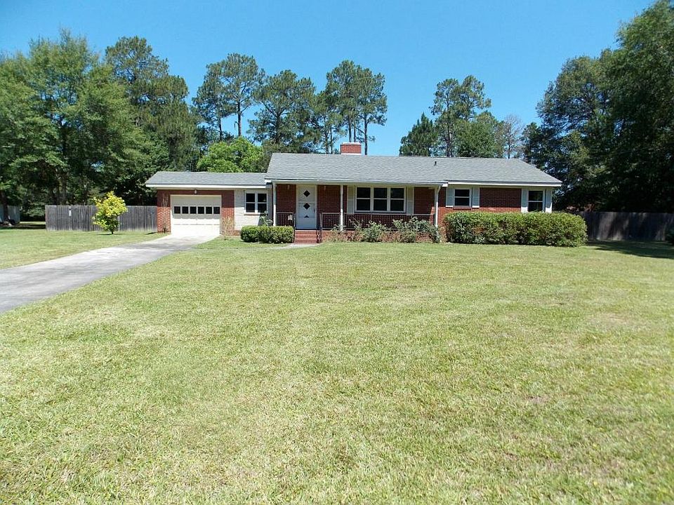 1st image of 109 Holly Dr