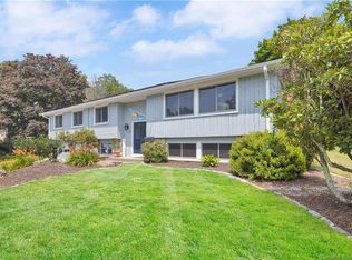 50 Horizon Cir, South Windsor, CT 06074