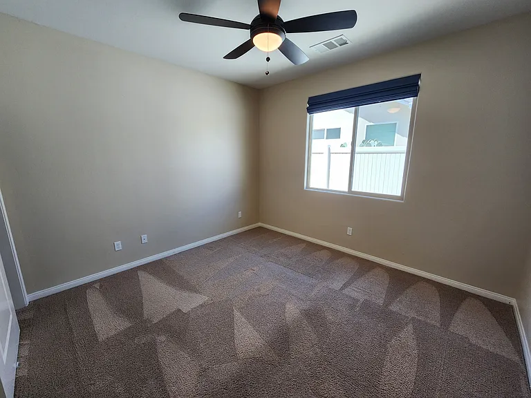 2611 Barrowby St — Photo 25