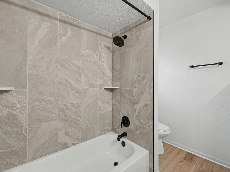 1409 S 3rd St — Photo 15