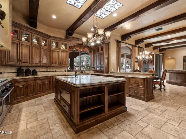 7008 N 68TH Place, Paradise Valley, AZ 85253