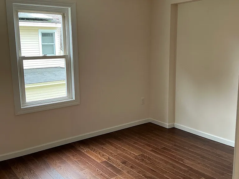 69 Union St — Photo 15