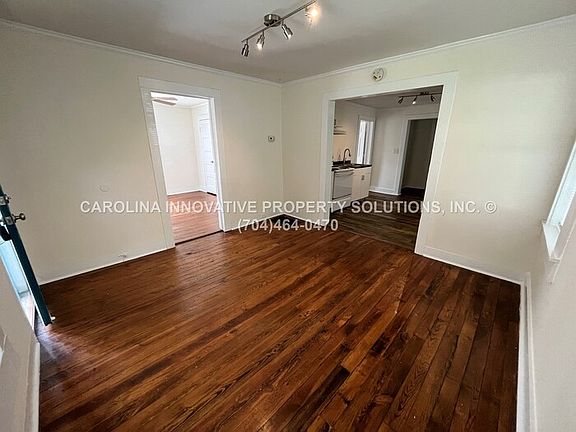 3rd image of 1313 N McDowell St