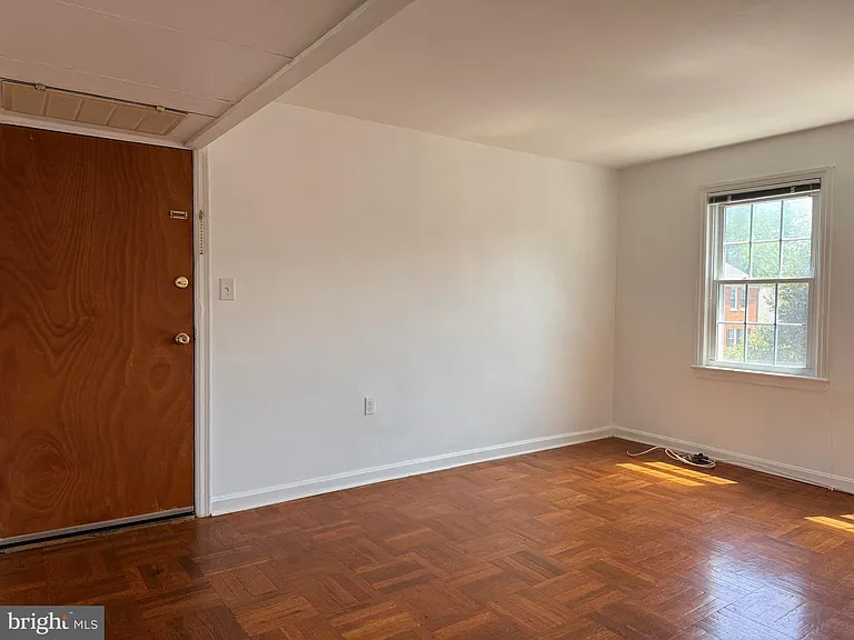6514 Potomac Ave #C1 — Photo 7