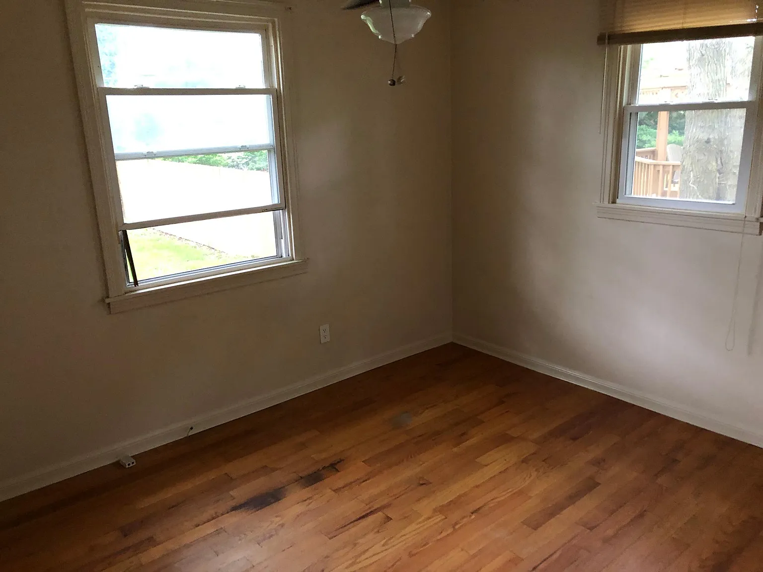 3 bed, 1090 sqft, $1,850 — Photo 4