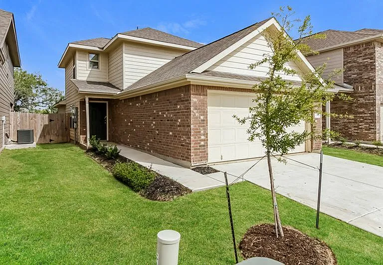 10363 Clearwater Way — Photo 3