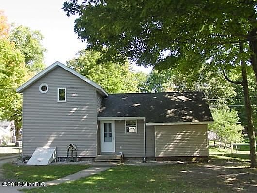 3rd image of 418 Liberty St