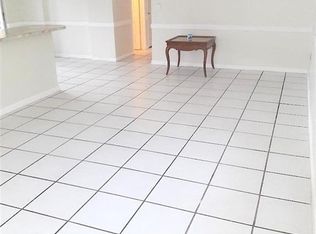 2860 Ponce De Leon Dr, Naples, FL 34105