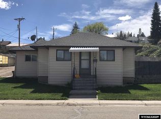 513 Cedar Ave, Kemmerer, WY 83101