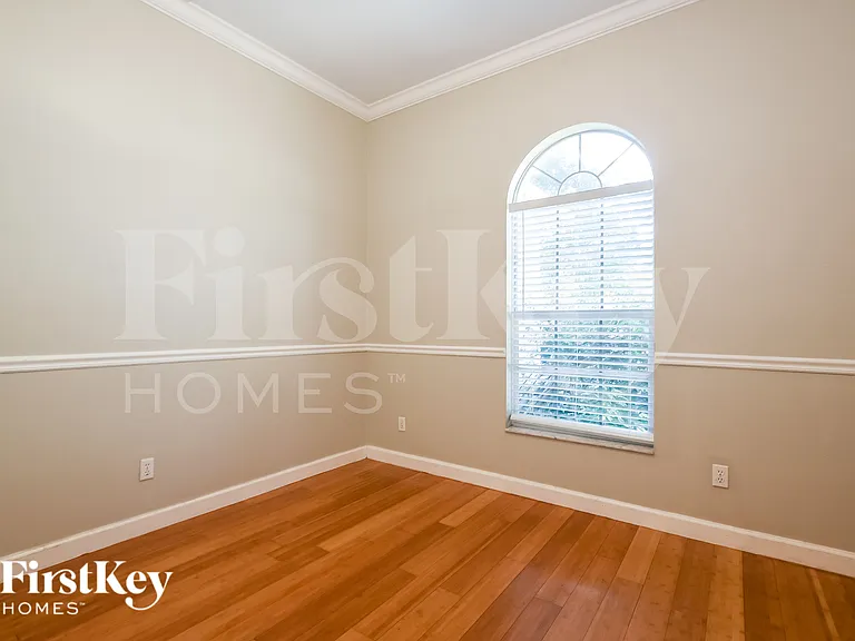 3010 Linmont Ln — Photo 10