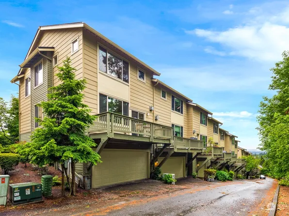 2083 NW Boulder Way Drive, Issaquah, WA 98027