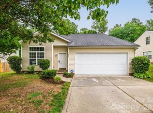 1423 Quail St, Charlotte, NC 28214
