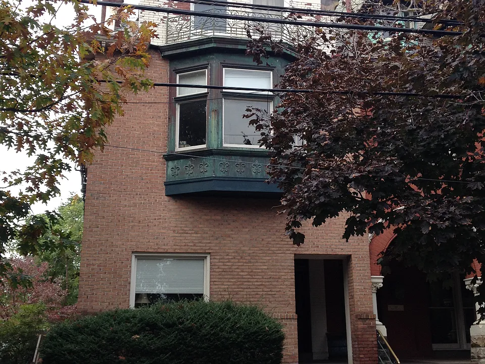 238 N Duke St