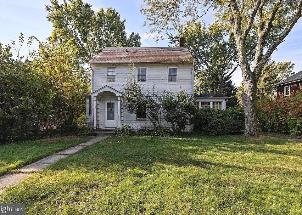 1st image of 311 Cedarcroft Rd