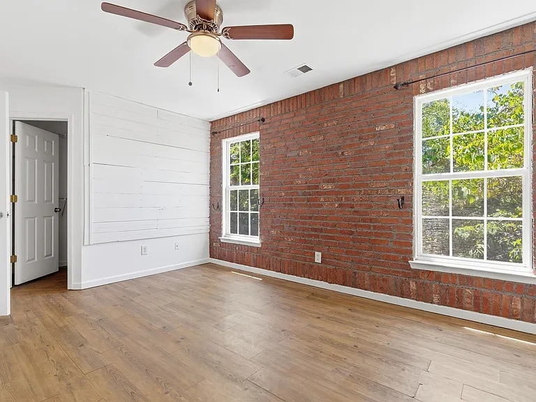 3401 Anderson Rd #4 — Photo 32