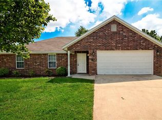 20782 Highland Dr, Springdale, AR 72764