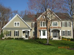 5688 Abbyshire Dr, Hudson, OH 44236