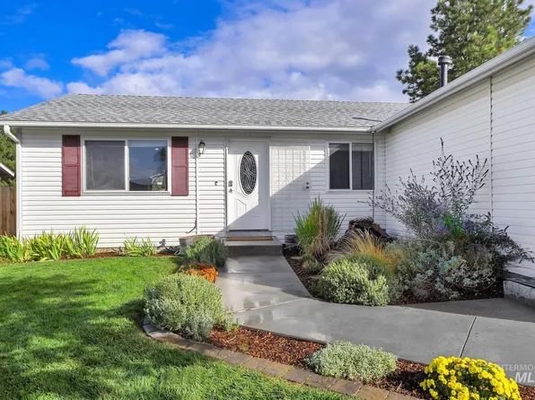 7896 W Grubstake Dr, Boise, ID 83709