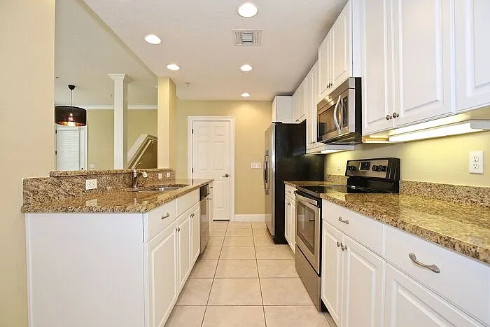 1459 Lake Baldwin Ln #B — Photo 8
