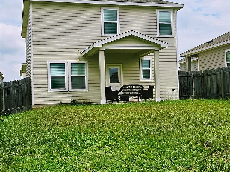 19506 Caymus Dr — Photo 19