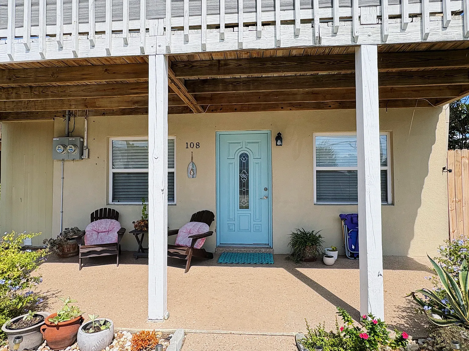 2 bed, 900 sqft, $2,400 — Photo 3