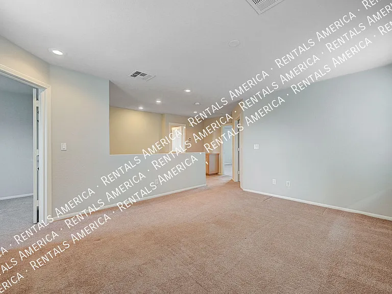 10567 Foggy Glen Ave — Photo 6