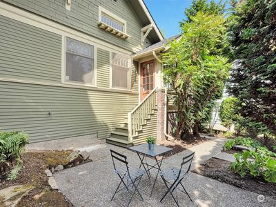 2115 3rd Avenue N, Seattle, WA, 98109