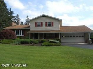 1144 Mall Rd, Montoursville, PA 17754