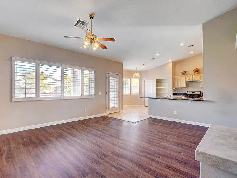 11156 Dell Cliffs Ct — Photo 8