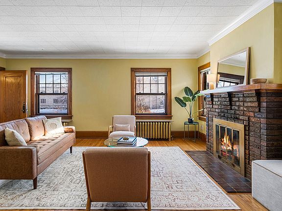 5th image of 4752 Lyndale Ave S