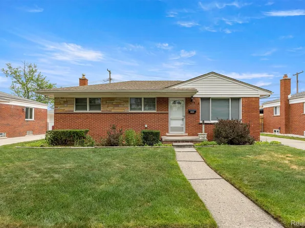 27240 W Pleasant Ridge St, Dearborn Heights, MI 48127