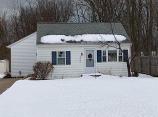 3820 Hamilton Rd, Erie, PA 16510