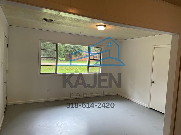 4th image of 4598 Cedar Dr