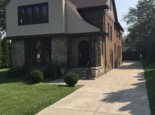 17 Concord Dr, Cheektowaga, NY 14215