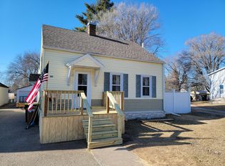 332 1st Ave S, Perham, MN 56573