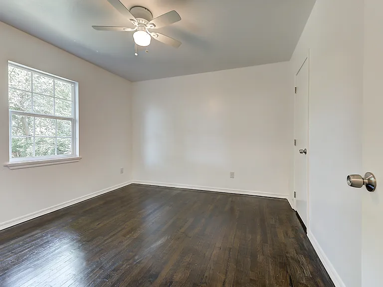 2416 SW 33rd St — Photo 22