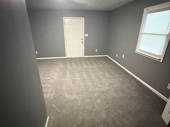 4th image of 1301 Lillian Ave